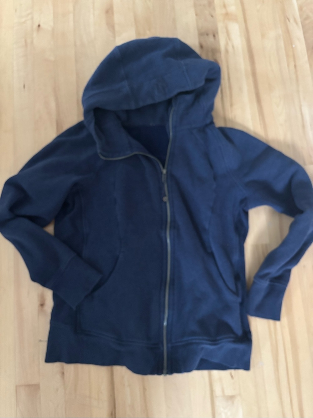 lululemon Women’s Size 12 Zip Up in Heather Blue